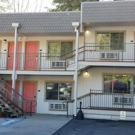 The Northern Inn Redway Exterior foto